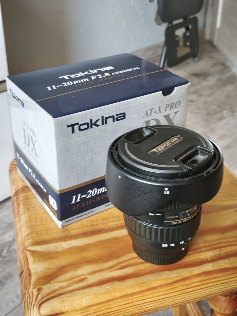 Tolina 11-20 f2.8 NIKON F