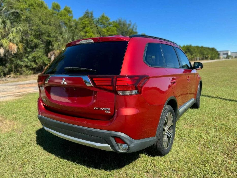 Mitsubishi Outlander SEL S-AWC      2016