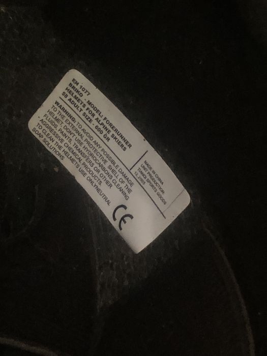 Продам шлем на скутер (размер 58)