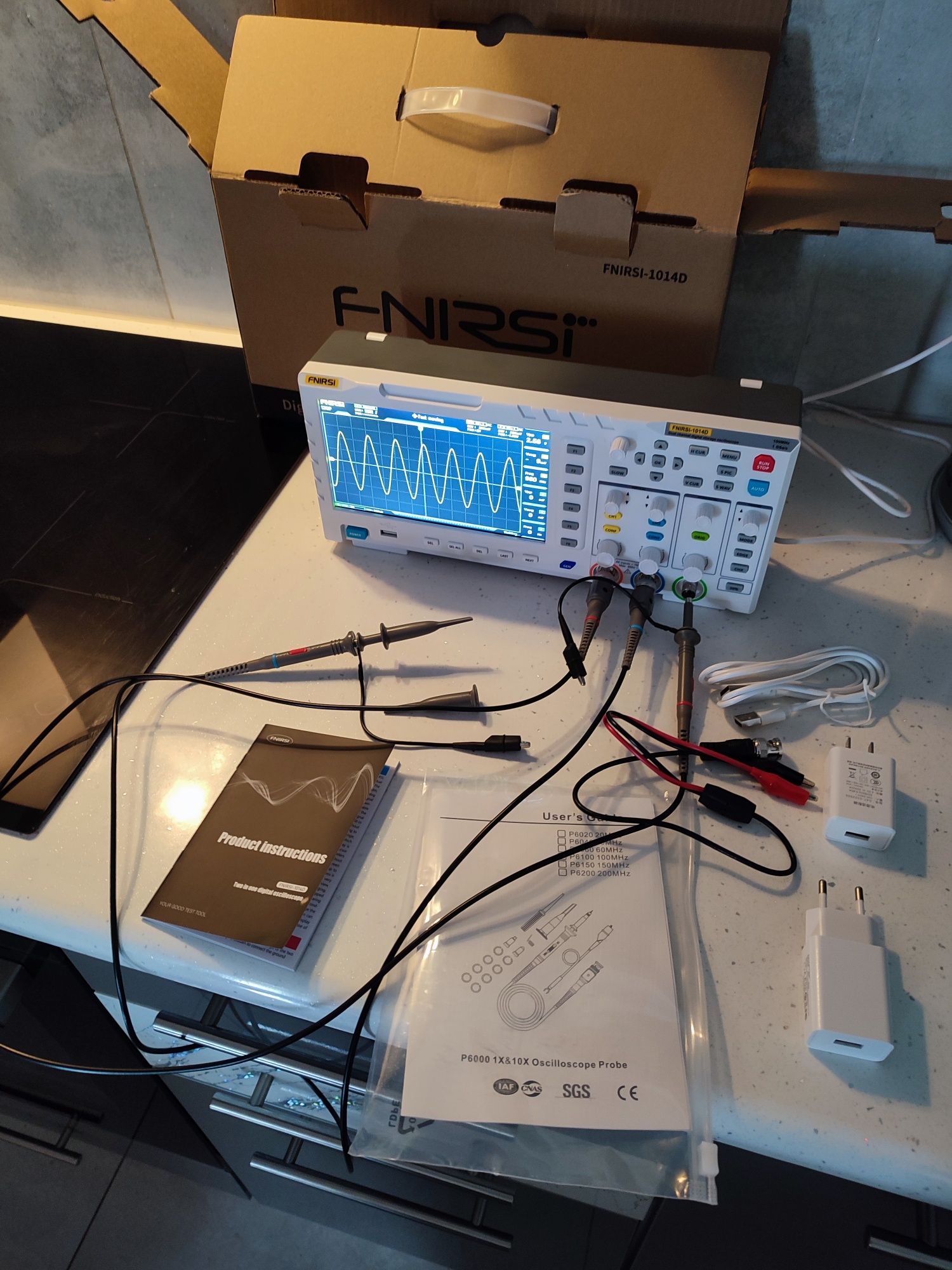 Oscyloskop cyfrowy dwukanałowy 100MHz