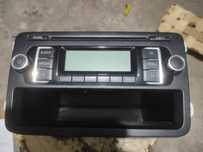 Radio samochodowe do Golfa 5