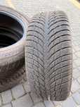 Opony Zimowe Nokian WR Snowproof P 235/55R17 103 V XL, głęboki bieżnik
