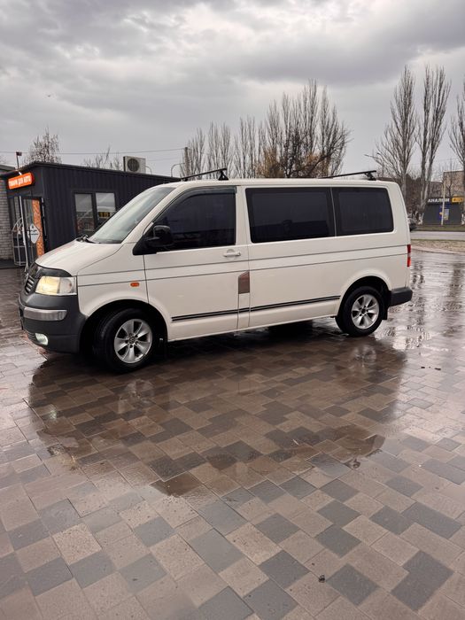 Продам класний бус Т5