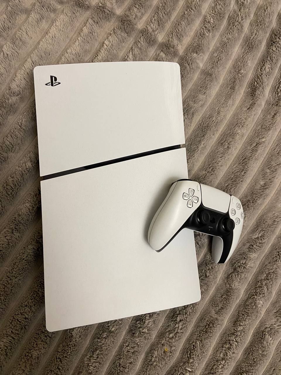playstation 5 slim Digital Edition  1TB