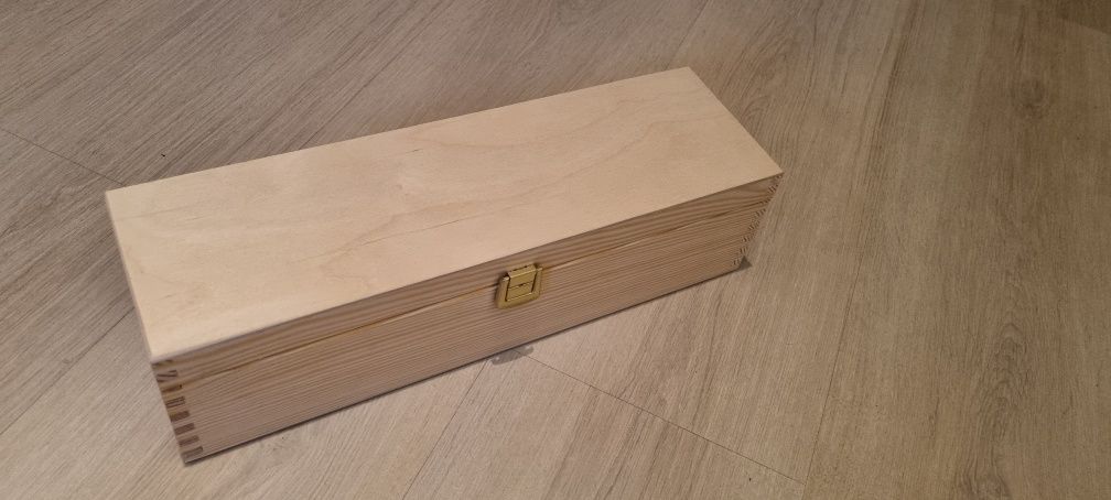25x Drewniana skrzynia na butelkę na prezent, stan idealny