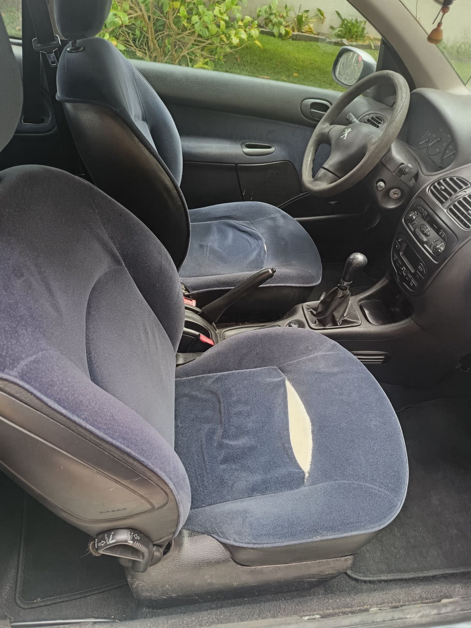 Peugeot 206, de 2001