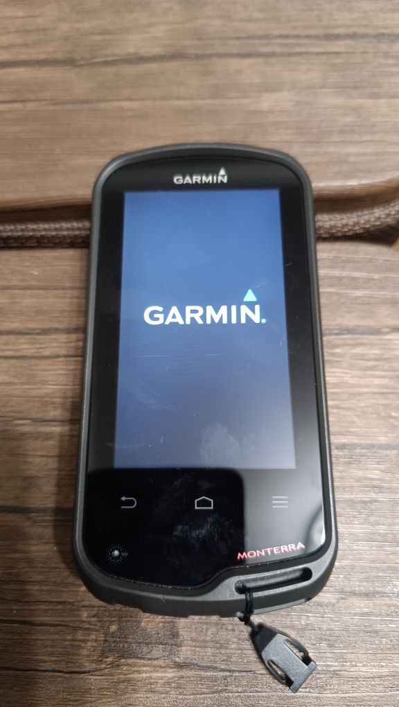 Туристичний gps навігатор GARMIN MONTERRA