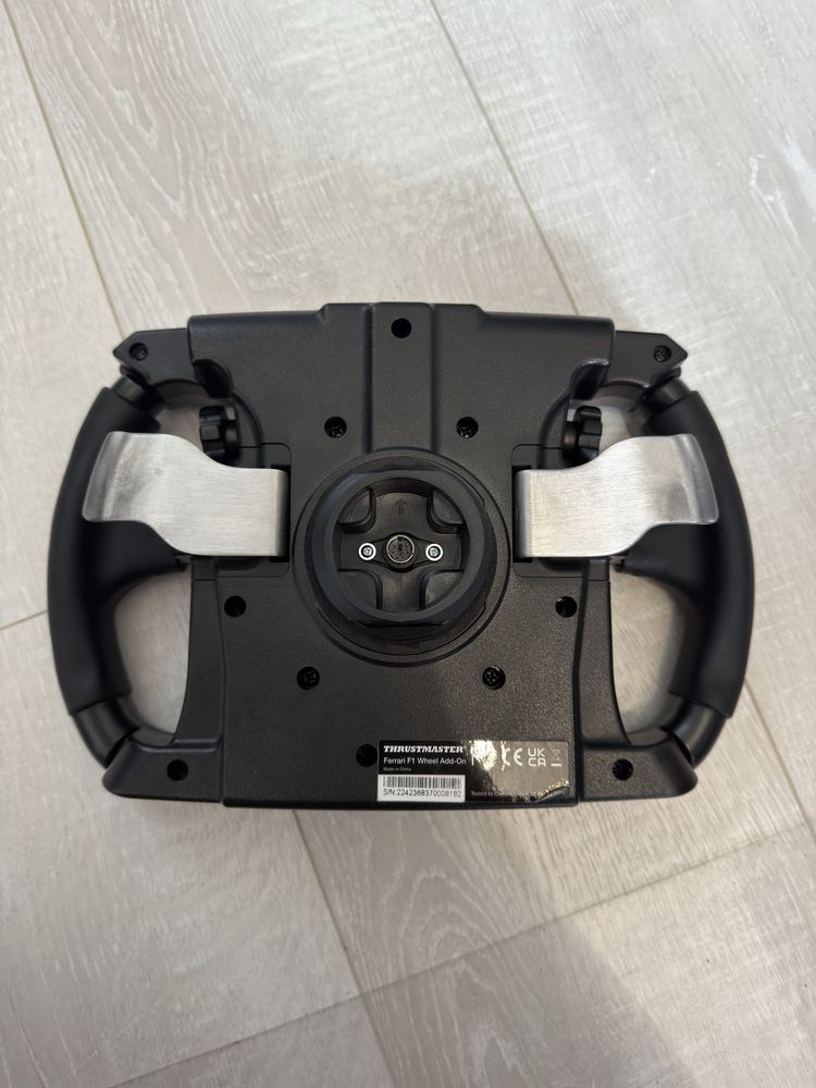 Kierownica Thrustmaster T300 RS GT z F1 Ferrari add-on wheel