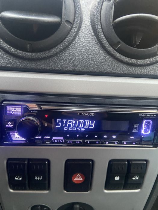 Оригінальна автомагнітола Kenwood bt 309