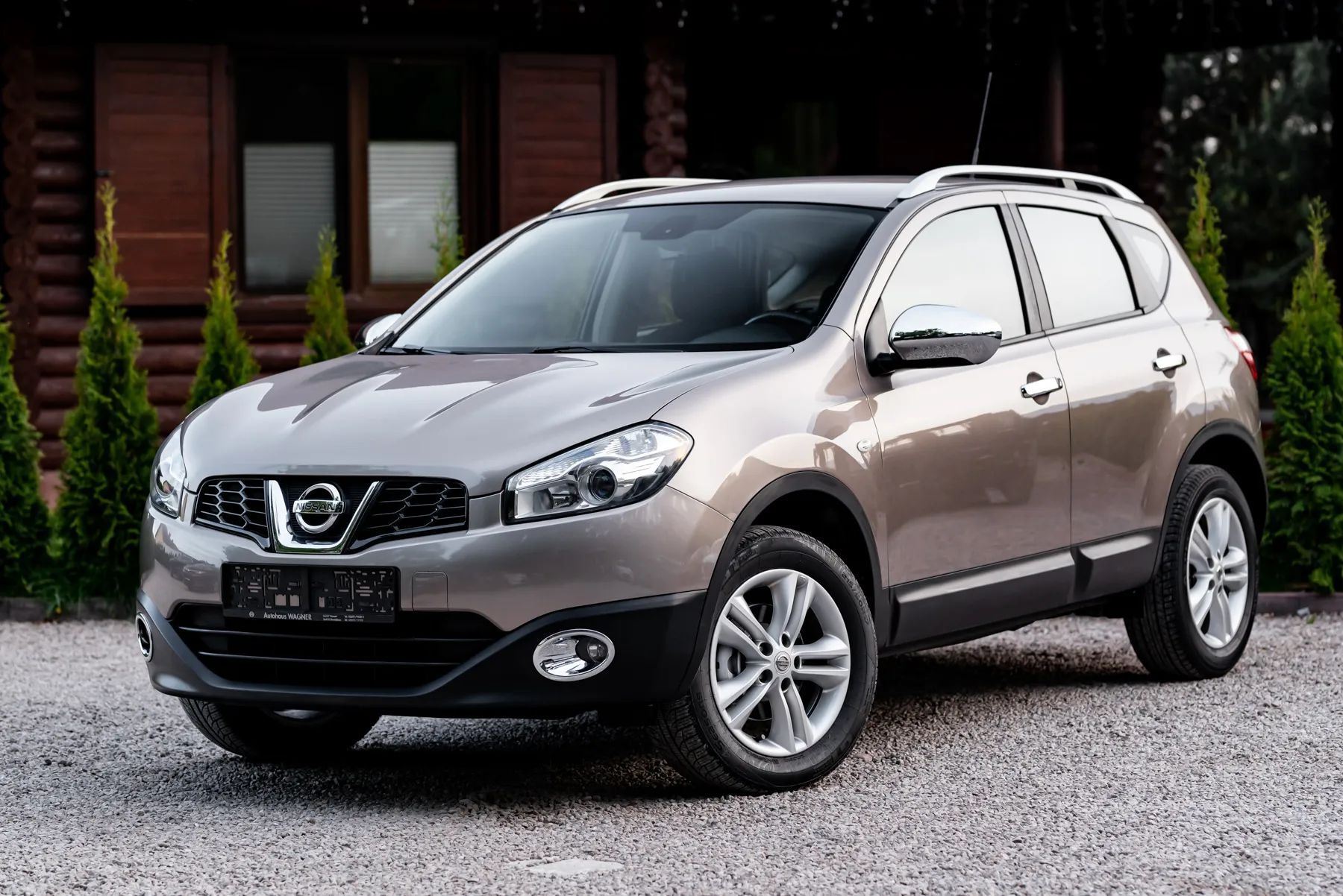 Nissan Qashqai 2.0 benzyna 140KM Klimatyzacja Tempomat
