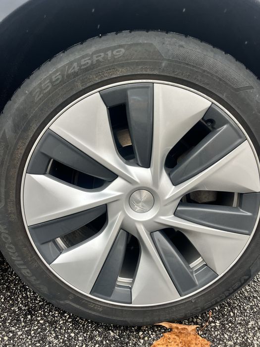 Jantes Tesla Model Y 19 com Pneus