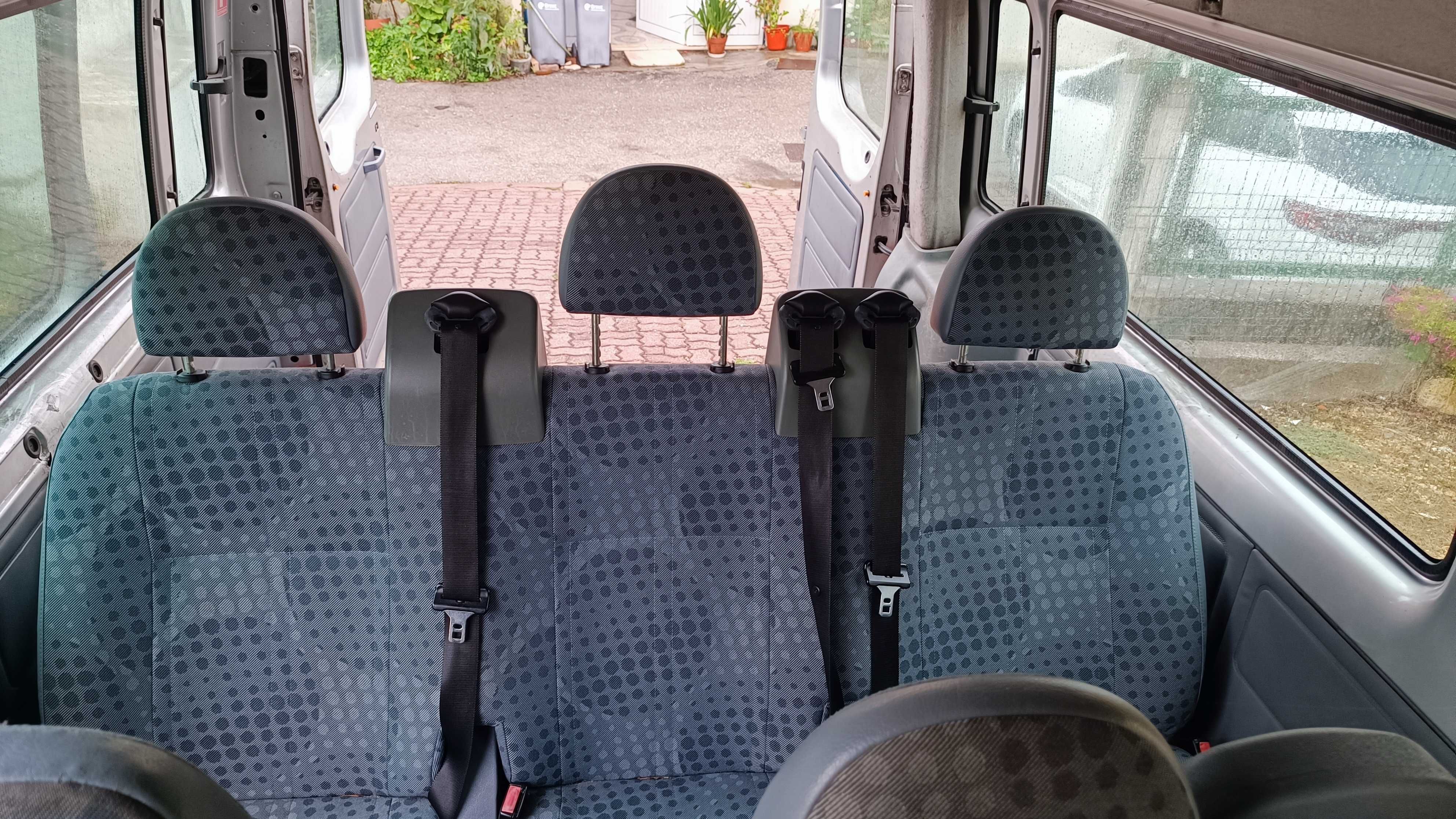 Ford Transit 9 lugares longa