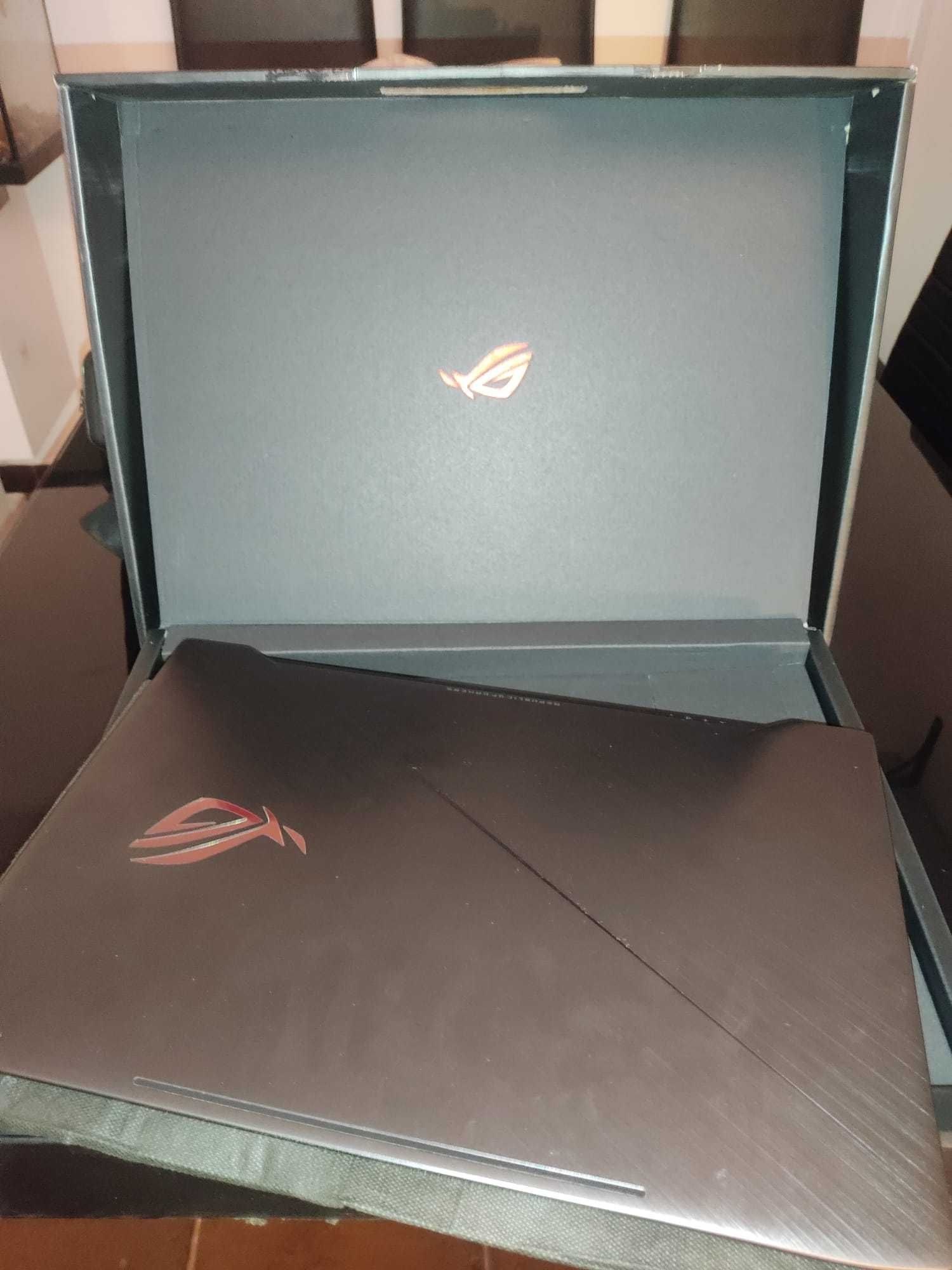 Asus RogStrix 17 GL703GE