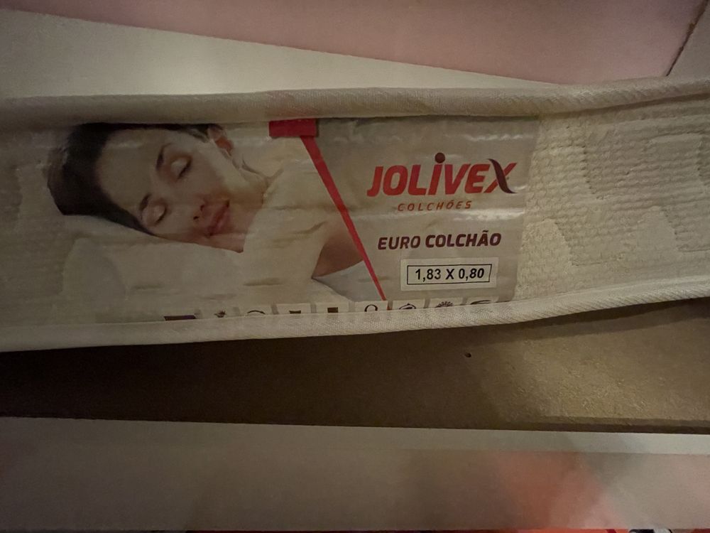 Cama de Solteiro