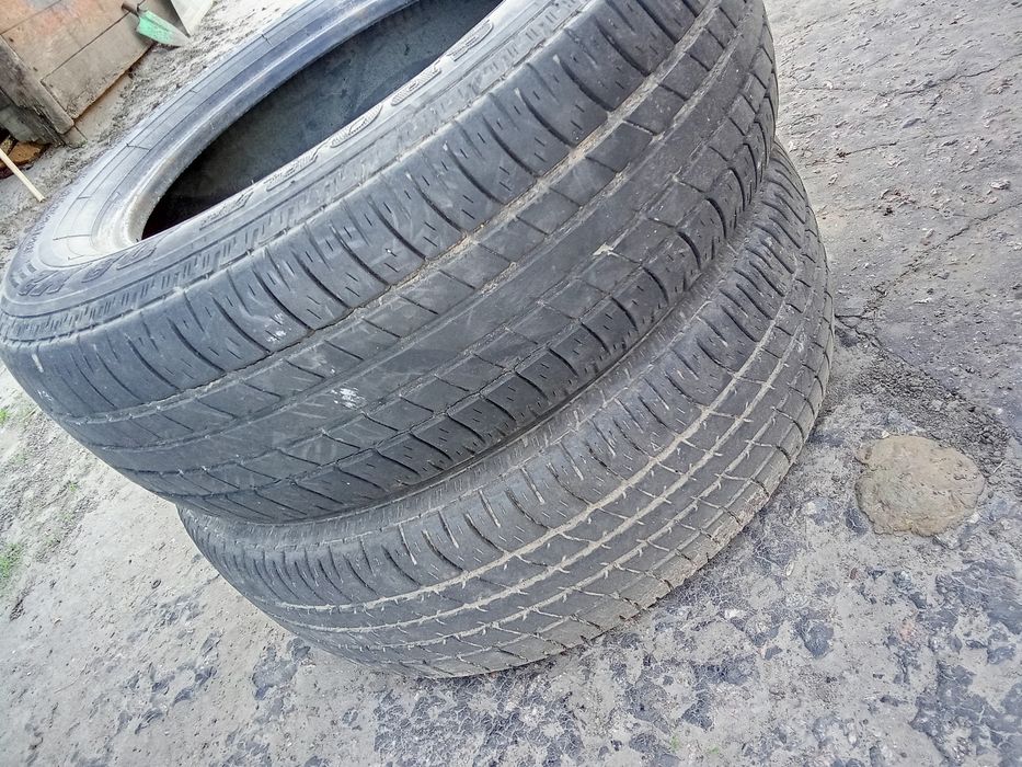 Зимові R15/195/65 є інші розміри і літо.