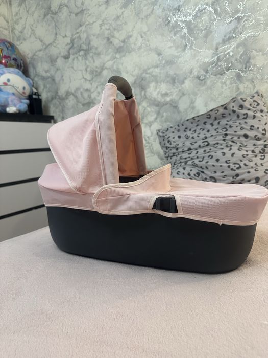 Продам дитячу коляску для ляльок