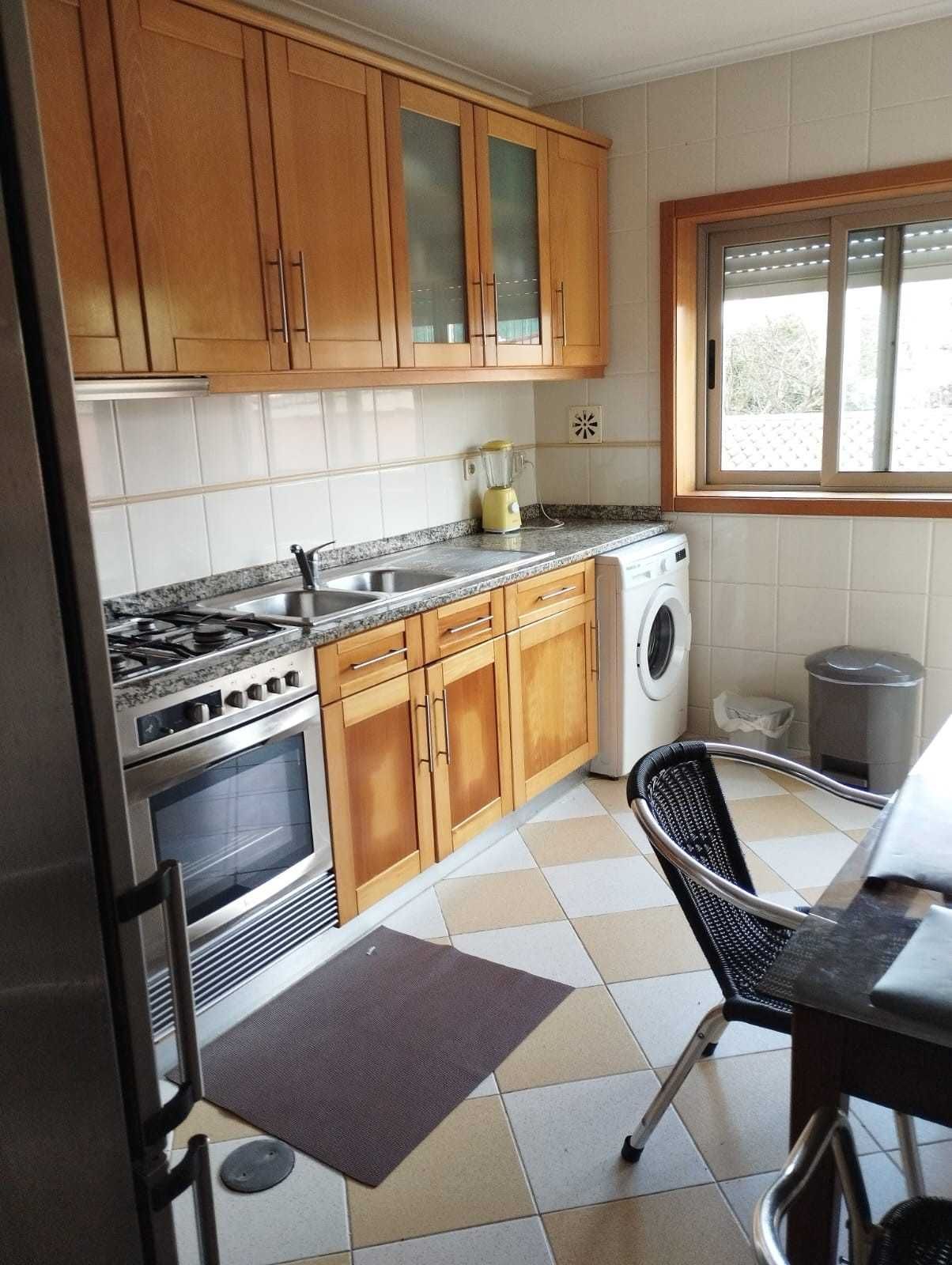 Alugo quarto confortável para uma soa persoa, Responsável, Respetuosa,