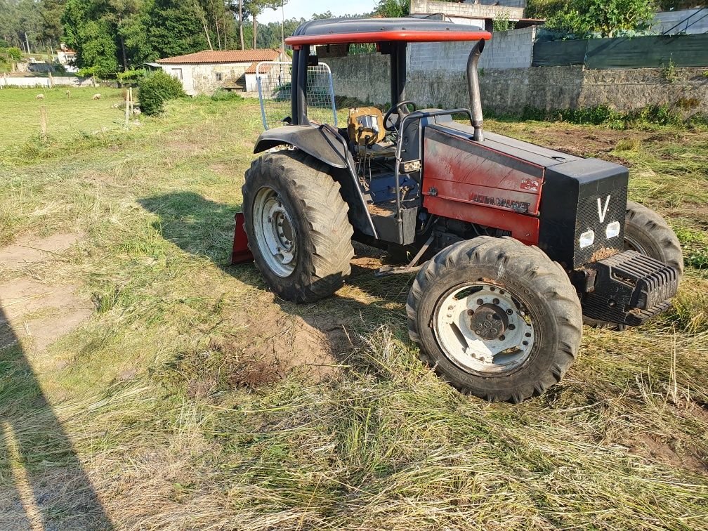 Tractor  valmet  900