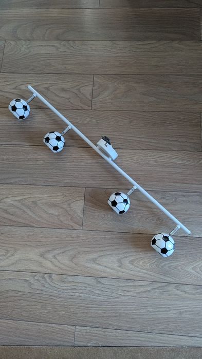 Lampa sufitowa reflektory + żarówki