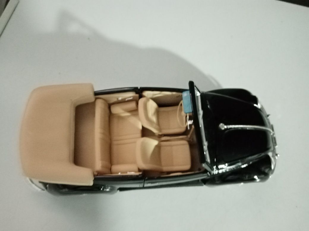 Miniaturas de carros 1.18