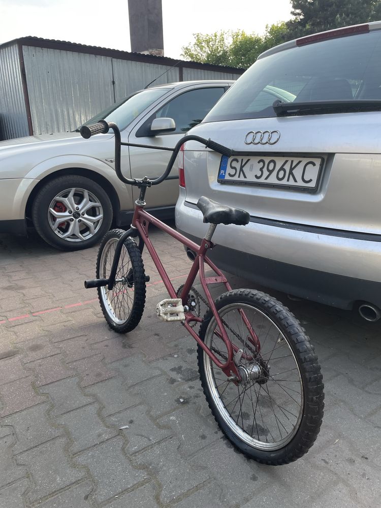 Rower BMX uszkodzony wentyl