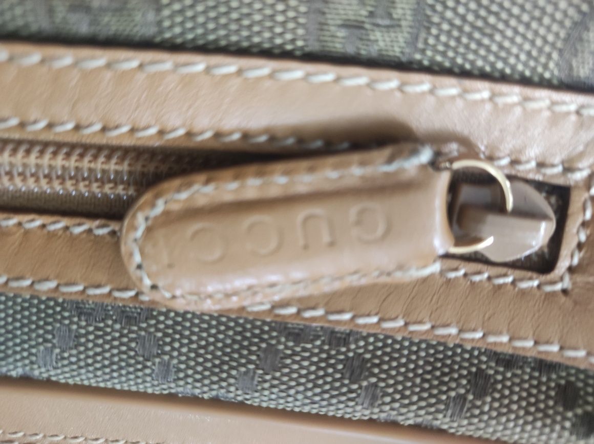 Pochete Gucci  de senhora