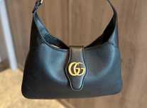 Torebka GUCCI hobo bag jednolita