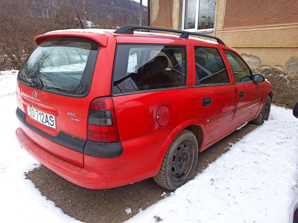 Opel vektra b 1,6 бенз на ходу , все по тел .