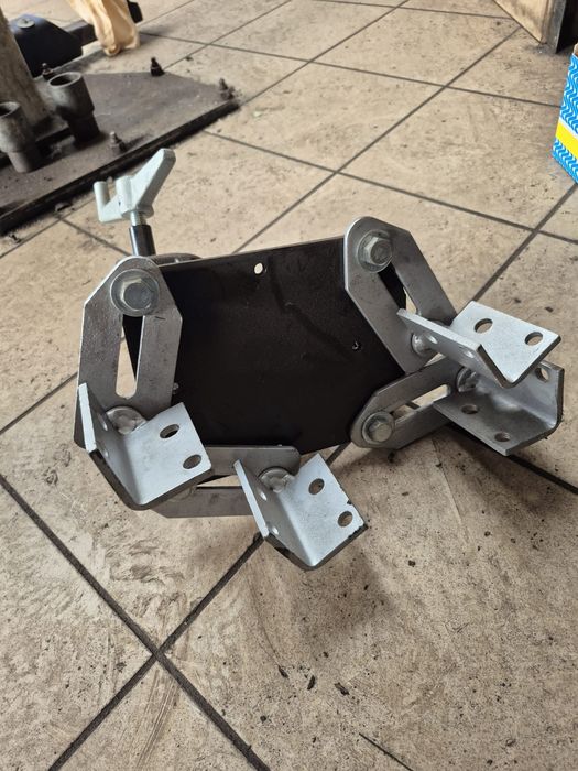 Kosz do podnośnika skrzyni biegów COMPAC 300kg