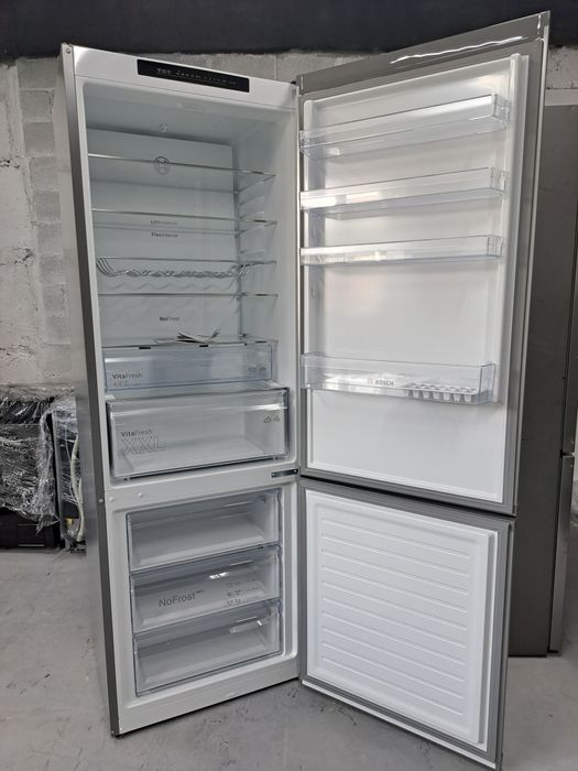 Широкий та високий холодильник Beko FRE54 з NoFrost Доставка та гарант