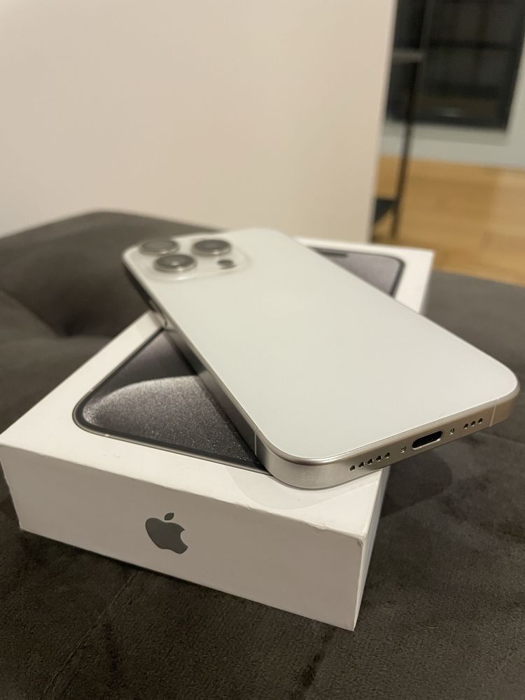Iphone 15 pro 128 gb idealny okazja