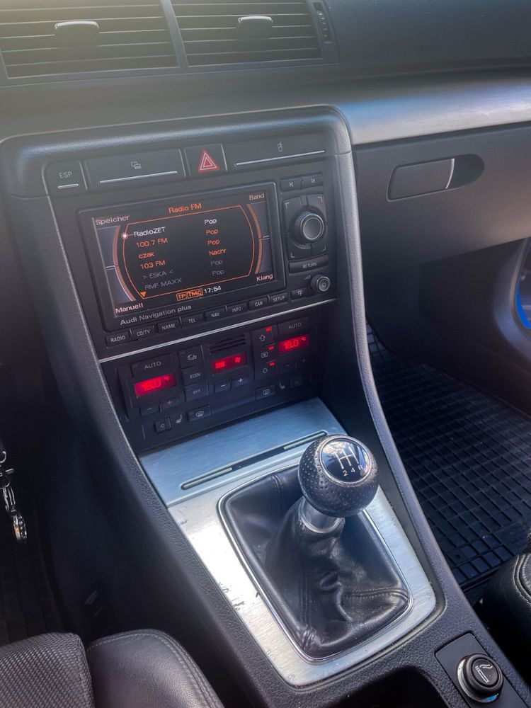 Audi a4 b7 1.9tdi s line