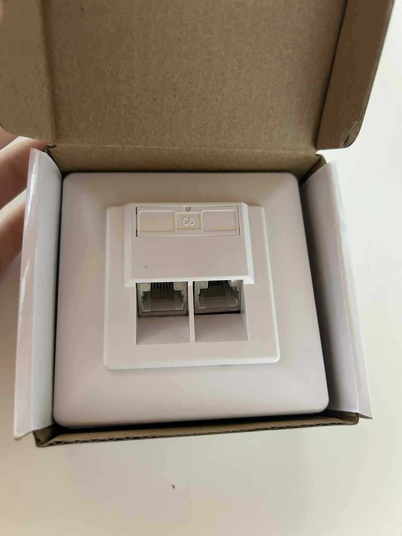 Puszka natynkowa NEKU 2xRJ45 Cat.6 STP