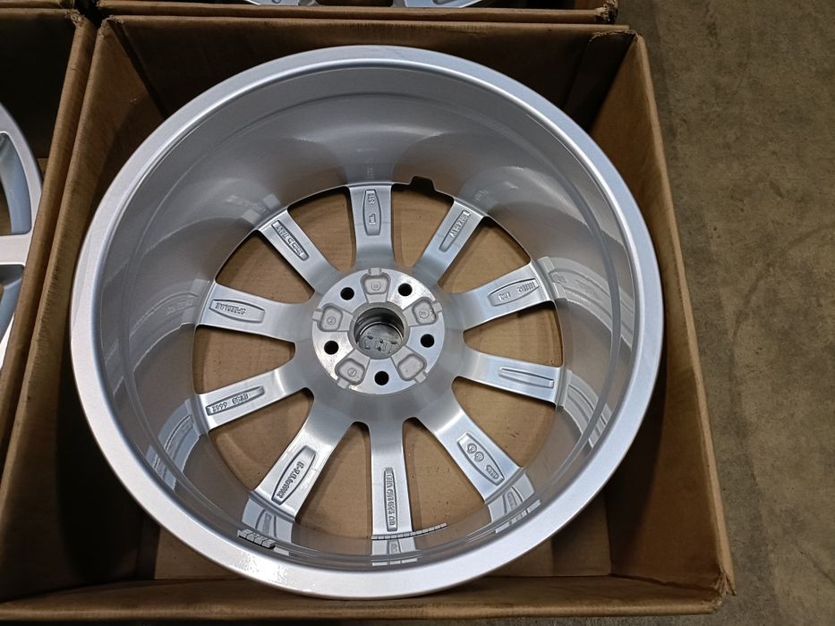 Alufelgi Felgi Audi 19 cali 5x112 S3 RS4, A4 S4 A6 S6, Q3 SQ3