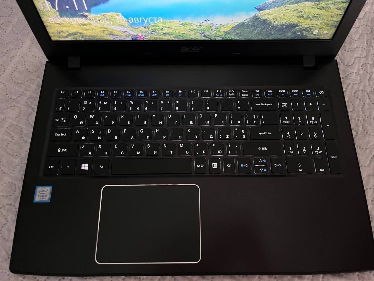 Acer Aspire E5-575  i3-7100U/8GB RAM/SSD 240GB + HDD 1TB/15.6" FullHD