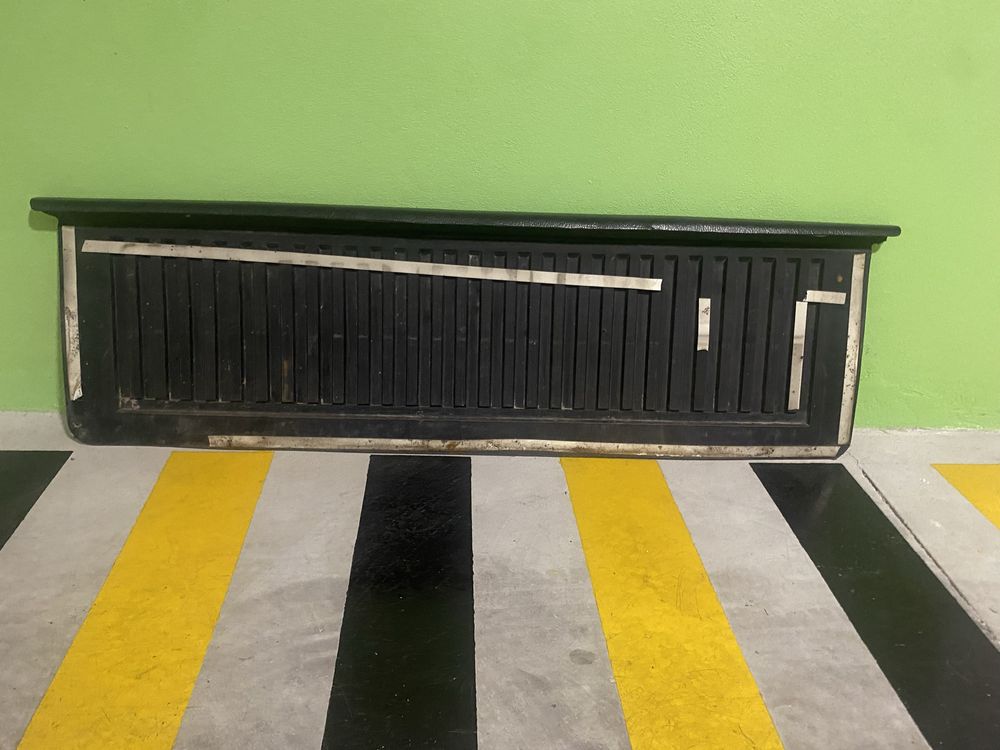 Proteçao interior tampa de mala Mitsubishi L200