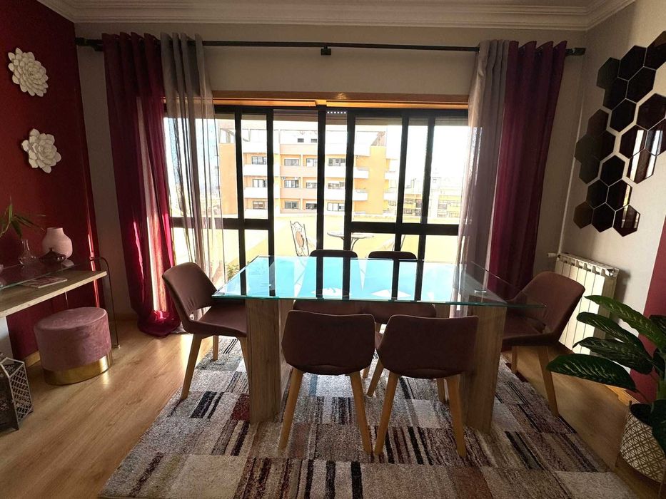Apartamento T3 para Arrendar, excelente localização, 10 minutos Lisboa