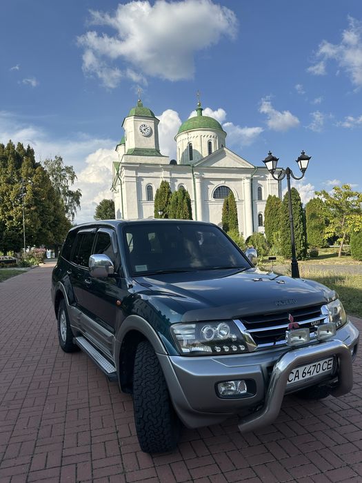Mitsubishi Pajero Wagon