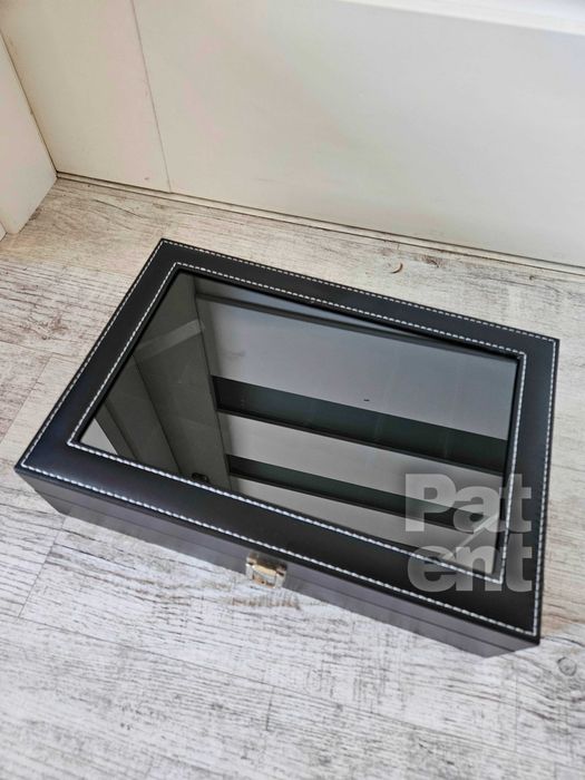 Czarna szkatułka na biżuterię zegarki bransoletki na prezent