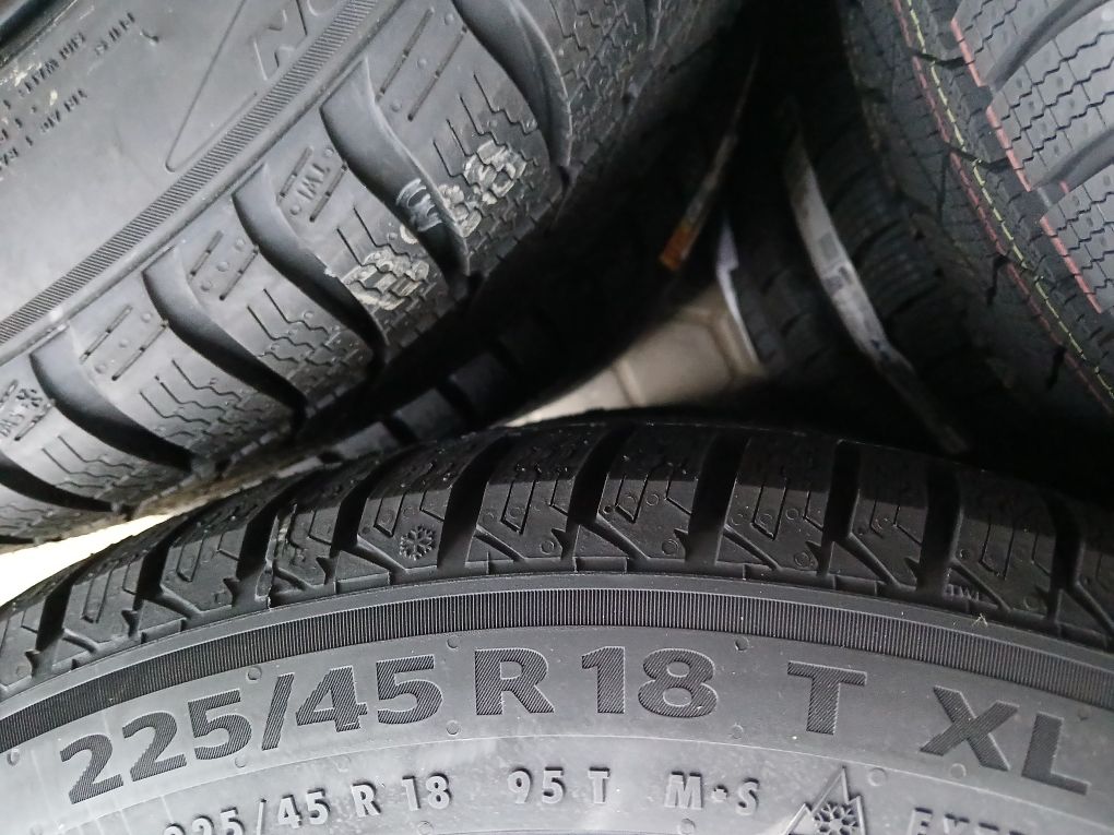 Komplet nowe opony zimowe 225/45r18 continental SSR RSC RUNFLAT