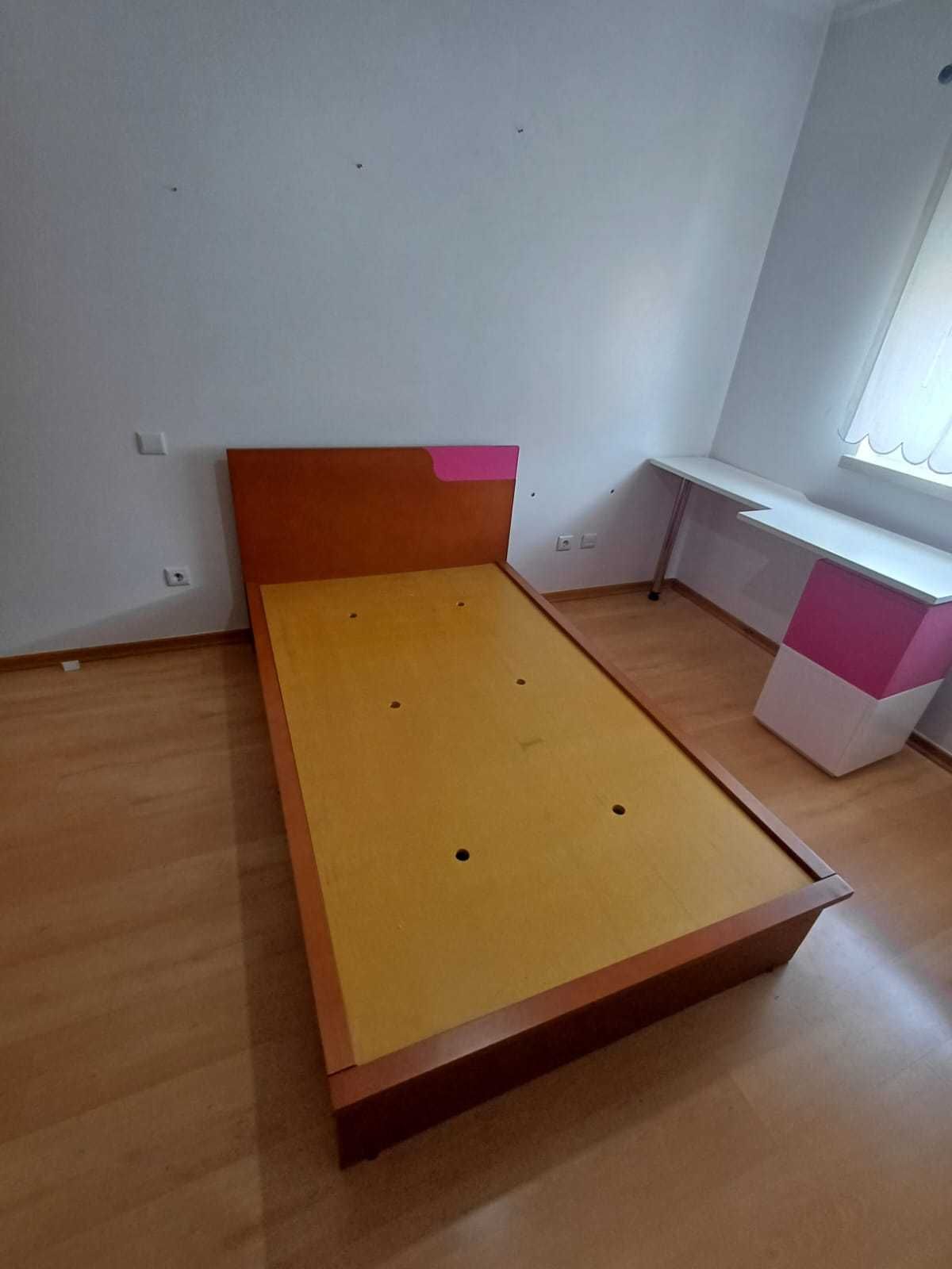 Quarto criança,  com cama 1.30m