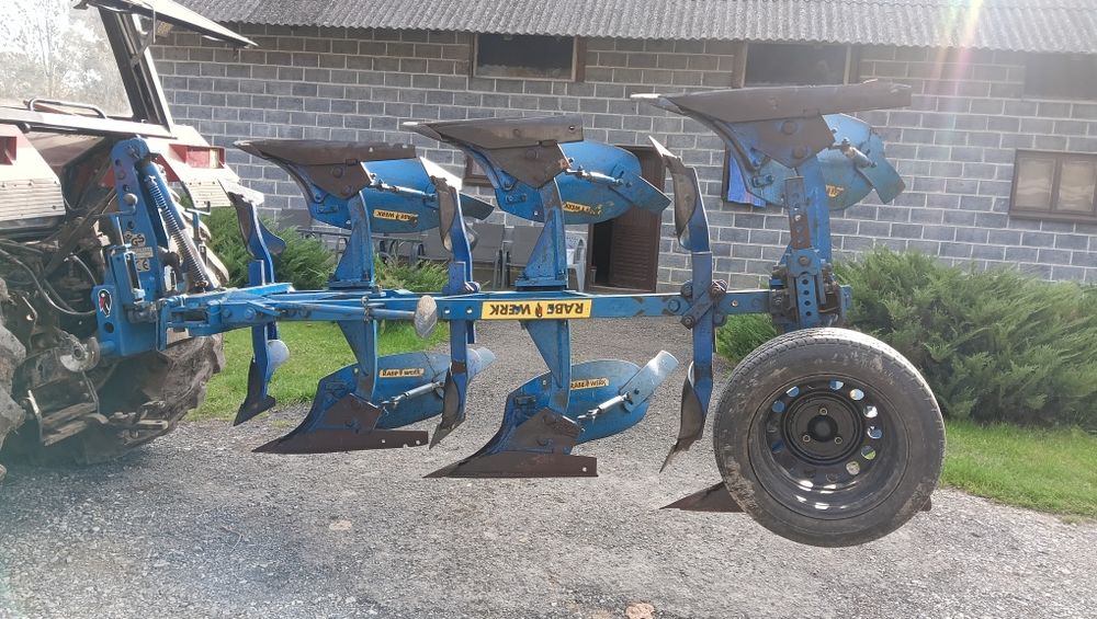 Pług 3 skibowy obrotowy rabewerk