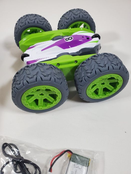 Zdalnie sterowany samochód dla dzieci 3+