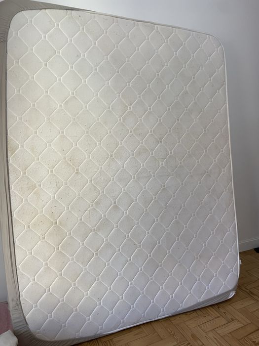 Colchao casal em otimo estado