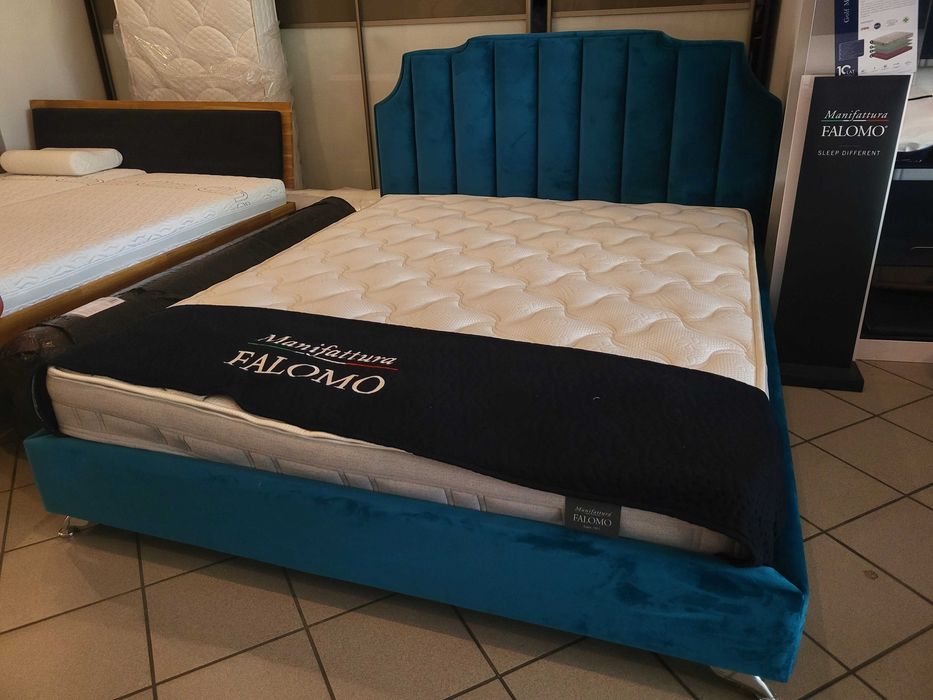 Łóżka tapicerowane , włoskie  tkaniny