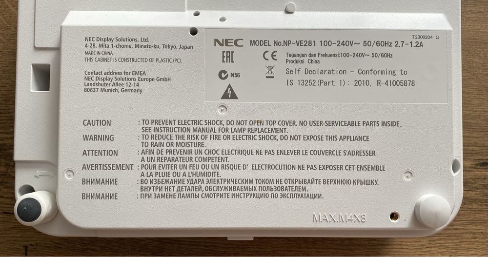 Проєктор NEC NP- VE281 дуже гарний стан