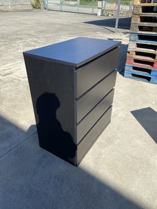 Cómoda Malm (IKEA)