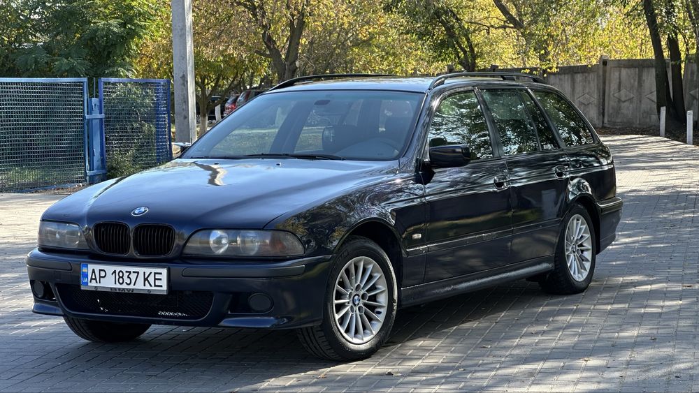 Продам BMW E39 Автомат