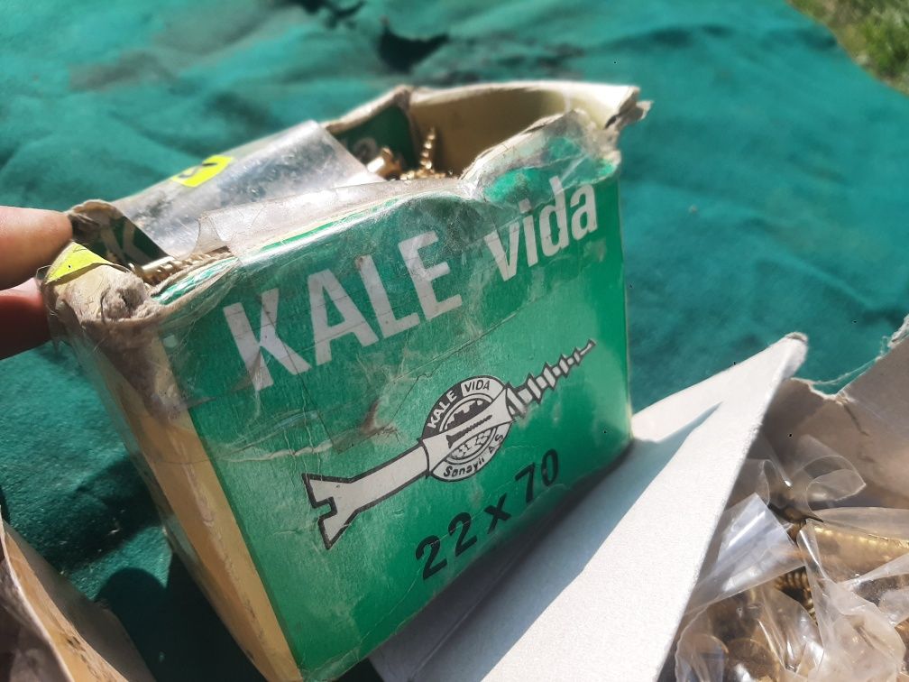Шурупы Kale vida різні покриття латунь
