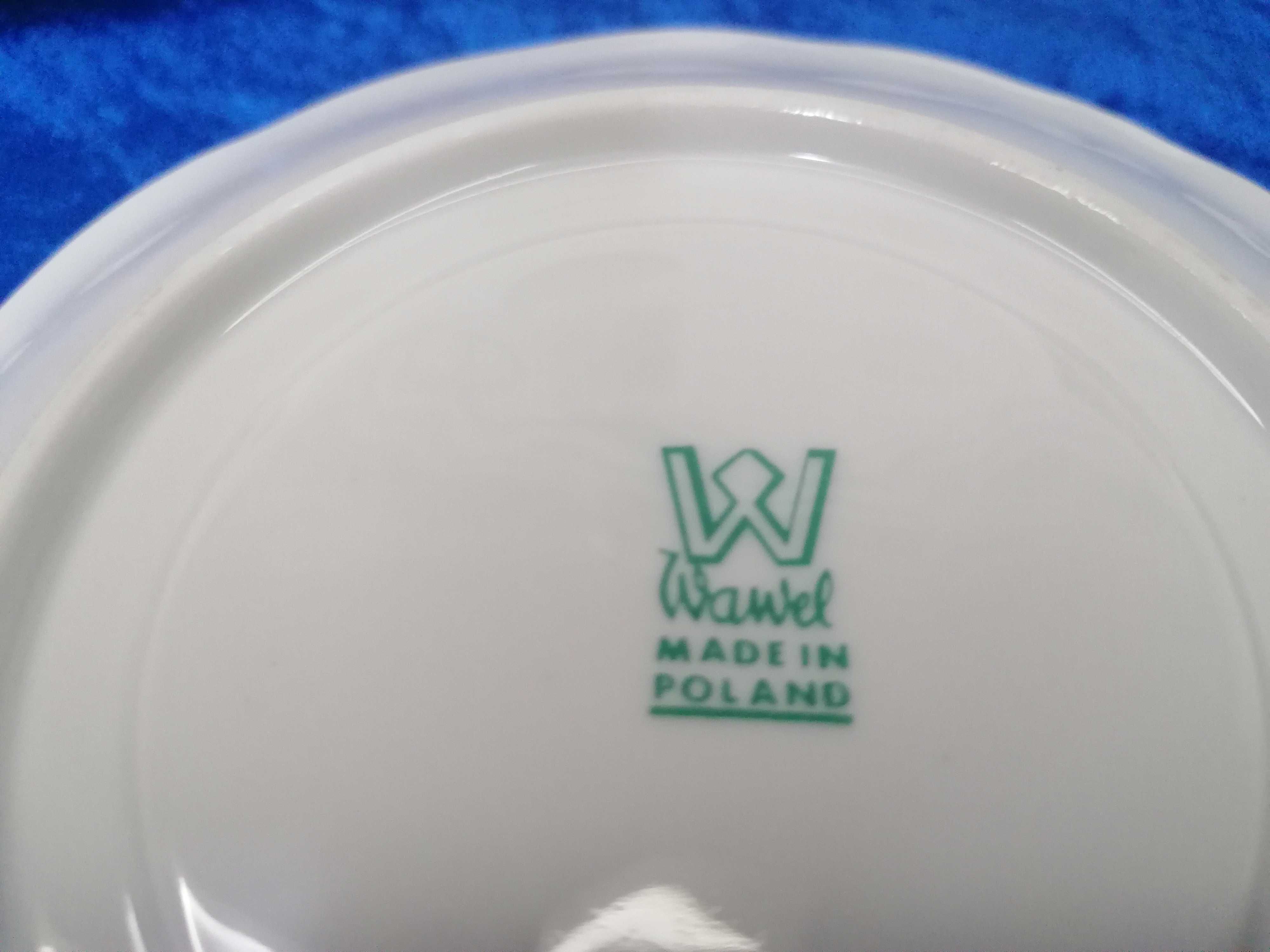 WAWEL komplet z porcelany bulionówki 6 szt